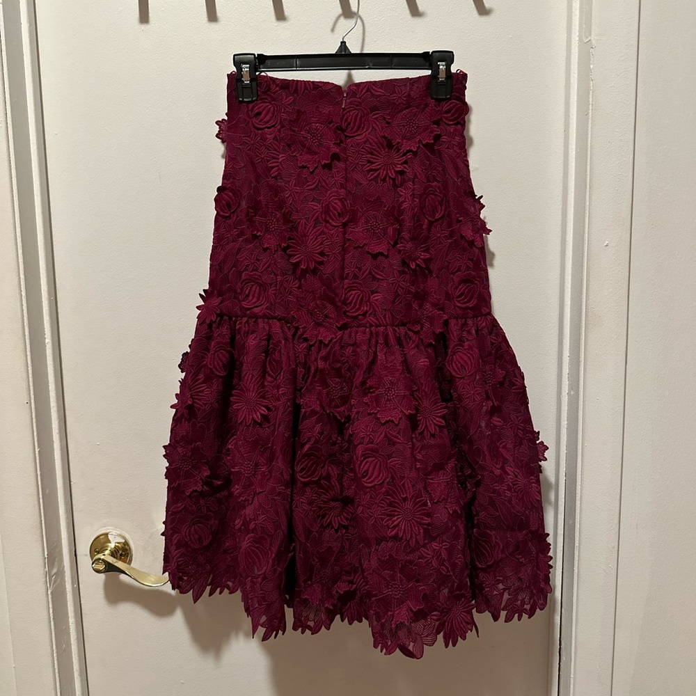 Costarellos lace pattern skirt size 38